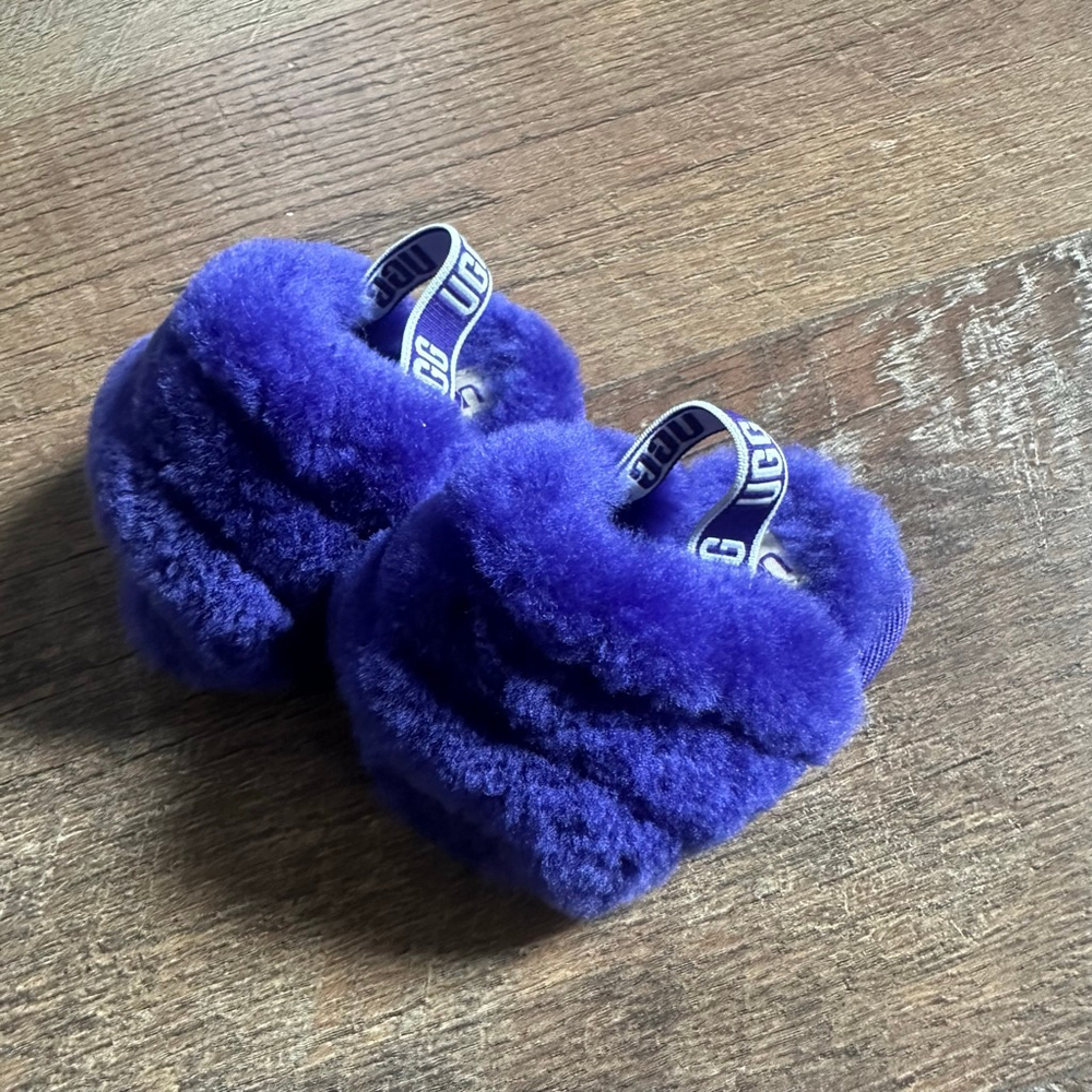 Baby UGG Purple Fluff Yeah Slide Slippers Size 2